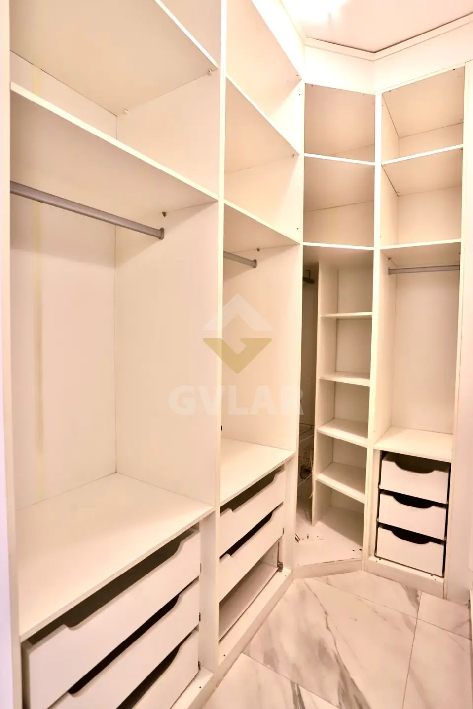 SOBRADO NA MOOCA - ÓTIMA LOCALIZAÇÃO - VENDA E LOCAÇÃO